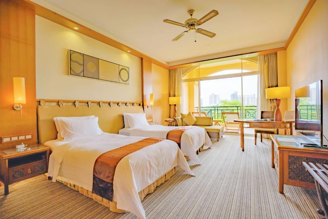Hillview Golf Resort Dongguan Дунгуань Экстерьер фото